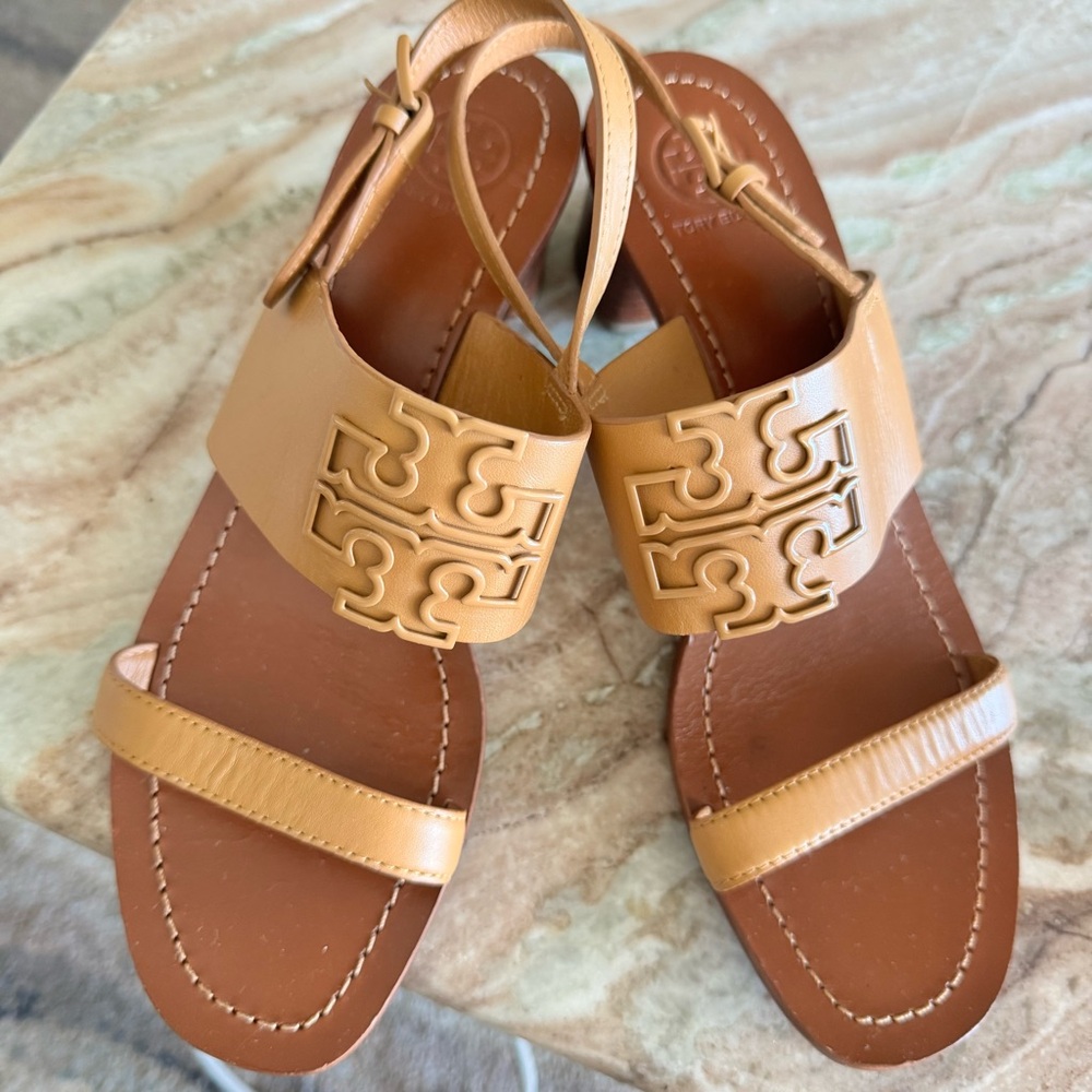 Tory Burch Lowell Women's Slingback Tan Leather Heeled Sandal (Size: 9M)